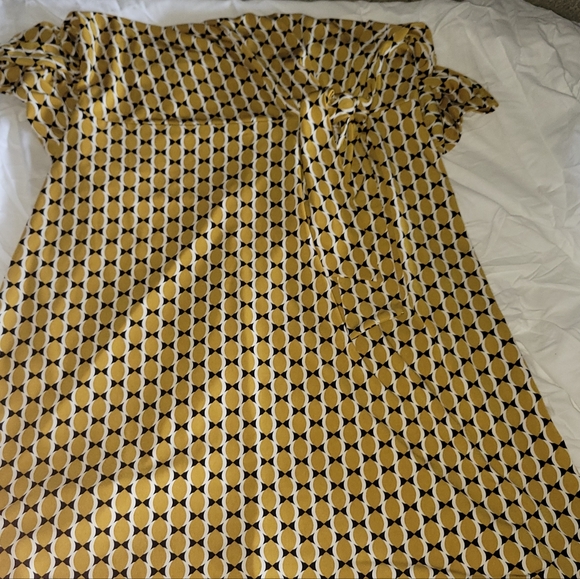 Ann Taylor Wrap Midi dress Size Medium BNWOT - Picture 5 of 8